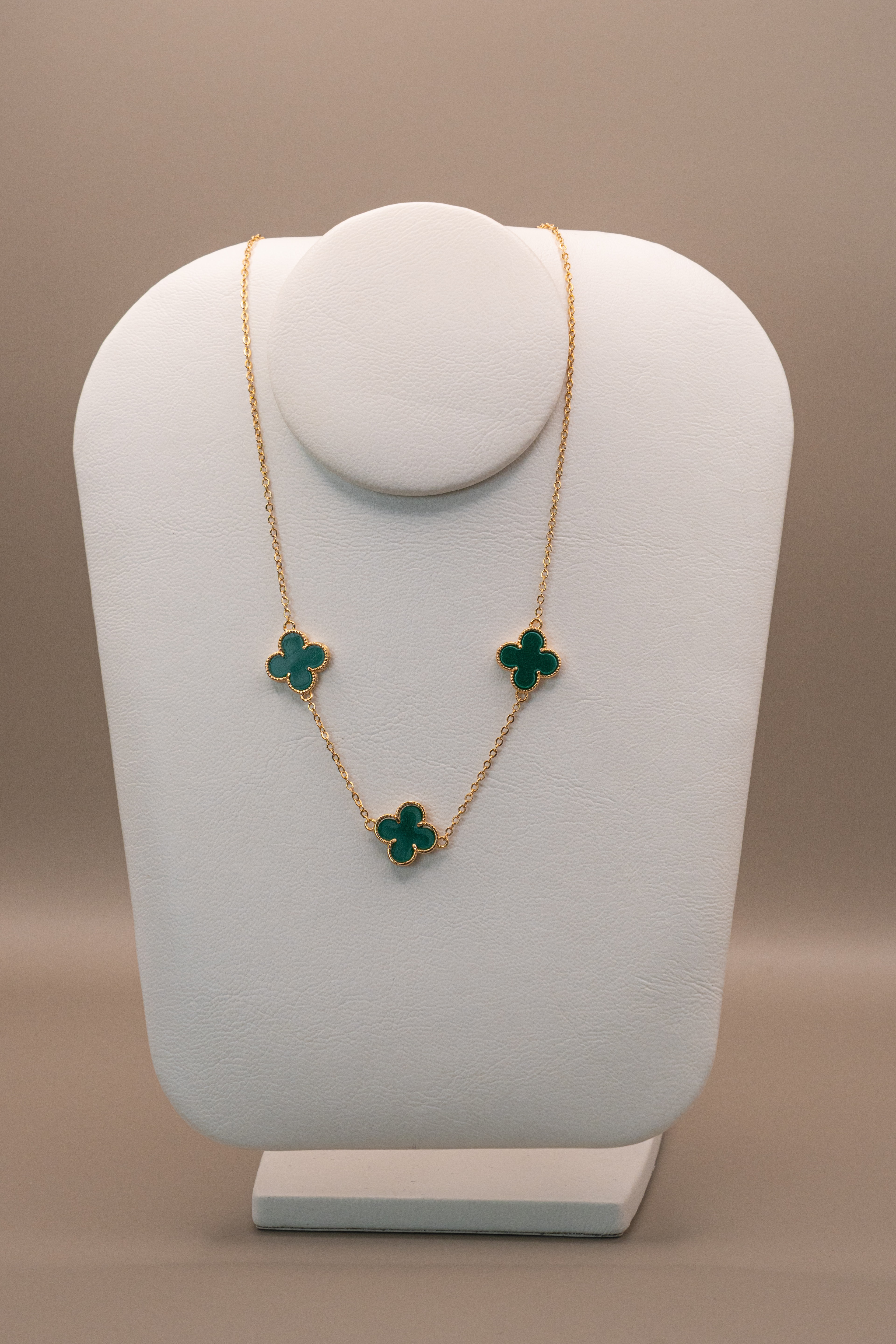 Colar Trevo da Sorte Esmeralda